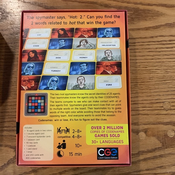 Board Games Anomia and Codenames - Picture 5 of 5